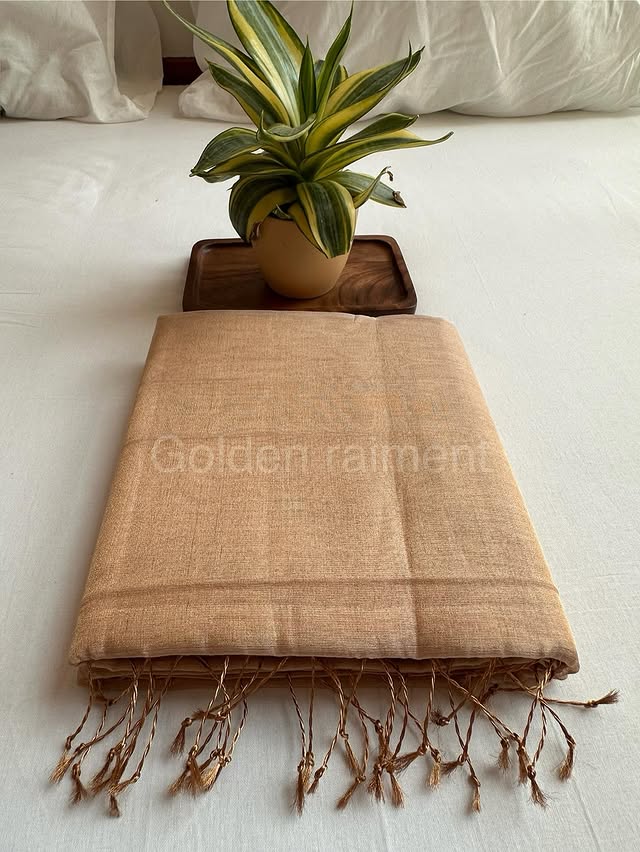 Maheshwari saree in warm caramel with tasselled border